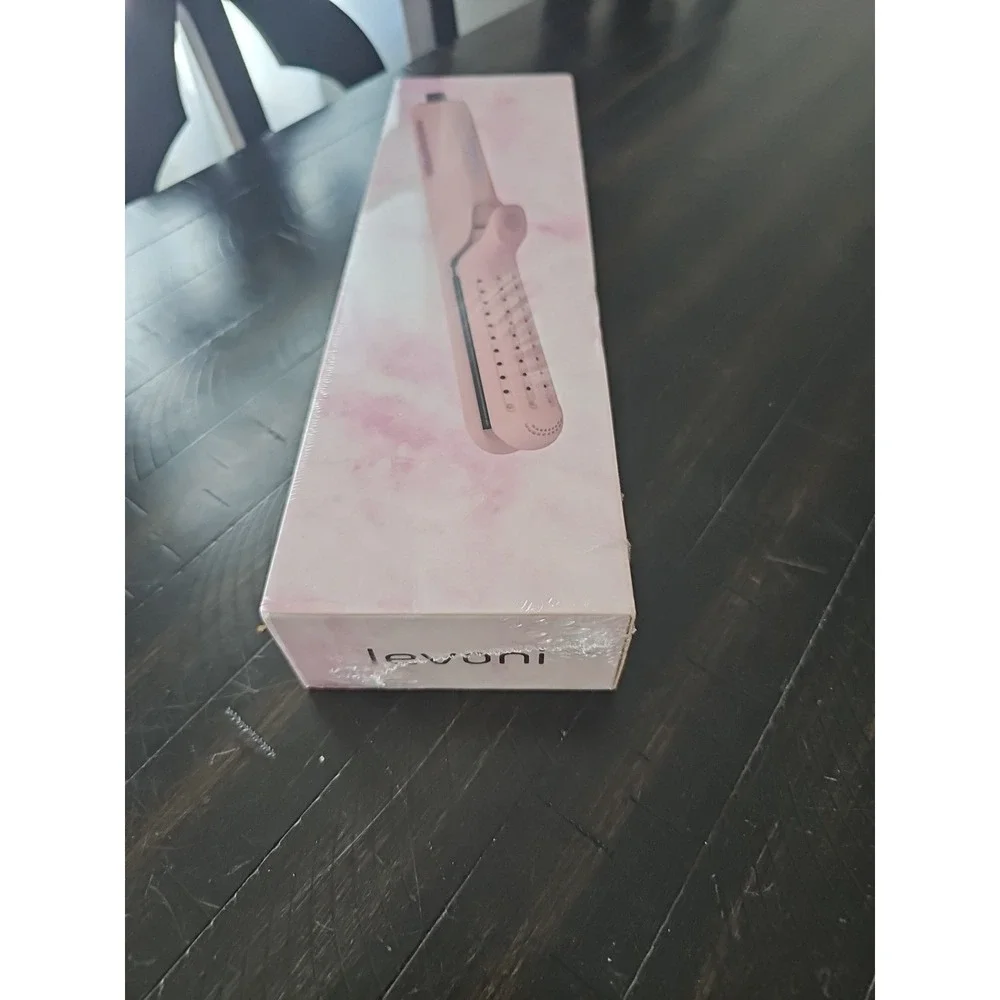 Levoni hair straightener